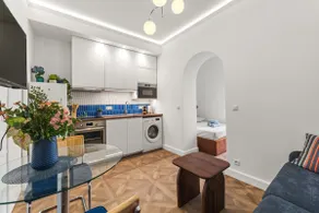 The Little Arche d'Azur • Private terrace & A/C - Image 2
