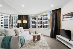 Stylish 1BR in The Rocks with Pool, Gym and Spa - Image 2