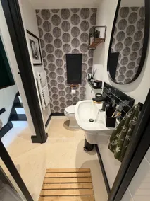 Luxury Annex with Private Entrance - Image 3
