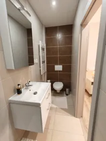 Axiom Suites - Astra 1 - Image 5