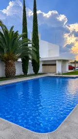Premium Suite | Private and Safe | Pool, Roof, Wi-Fi - Image 5