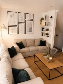 Super cozy and stylish single-family home - Image 3