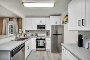Steps from Spa - Sleeps 4 - Near CVNP - Image 3