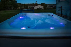 Riverfront Cottage, firepit, hot tub, fall trails - Image 2