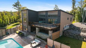 The Rose Heath Retreat | Pool & Oceanfront - Image 5