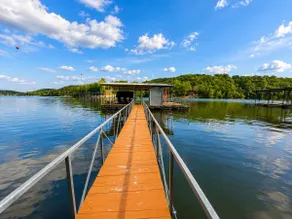 Stillwater on Doe - Private Lakefront Escape - Image 5