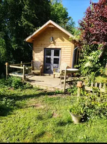 Cozy independent cottage in a Normandy garden - Image 3