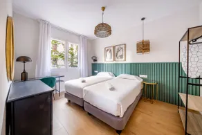 Ideal piso reformado de 4 dormitorios en Eixample - Image 2