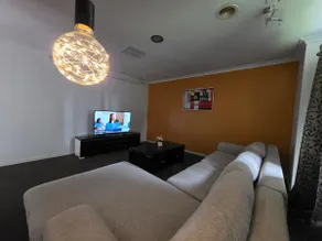 Modern, Spacious, Cozy Family Home in a Quiet Area - Image 2