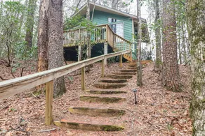 Azalea Pines Bungalow - Image 4