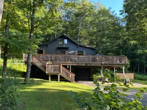Cozy Mountain Retreat - Museums, Trails & Colleges - Image 4