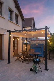 Large, cozy and welcoming family home - Image 4