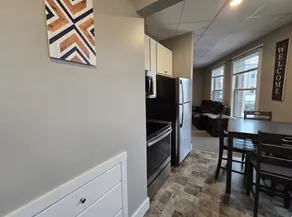 2 Bedroom Loft on Common - Image 5