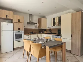 Lovely, peaceful apartment with quick access - Image 2