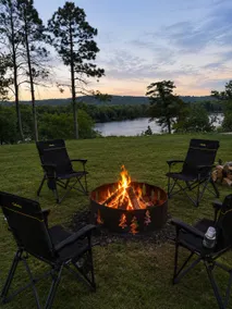 Eagles Landing River Front Rental on 5 Acres - Image 2