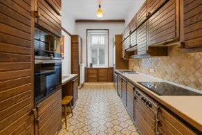 Stylish 3BR Apt. | Central | Kitchen | Balcony - Image 4
