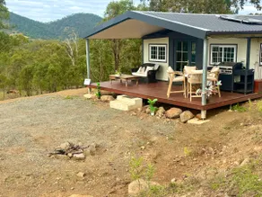 Country cabin getaway-relax and ride! - Image 3