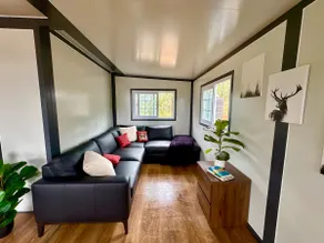 Country cabin getaway-relax and ride! - Image 4