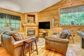 Deer Hollow Cabin Getaway - Image 4