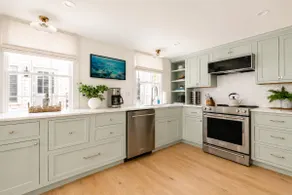 85R Orange Street | 1 Bed, 1 Bath Cottage - Image 2