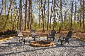 Black Bear Haus Stay - Image 3
