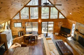 Black Bear Haus Stay - Image 5