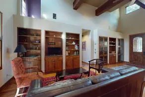 Charming 3BR w/ Balcony & Fire Pit - Image 5