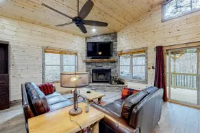 Cozy Cabin for 2 - One of a Kind - Image 3