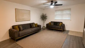 Home near New Orleans - Image 3