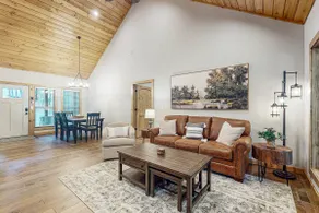 Rustic Elegance of Ellijay - Image 3