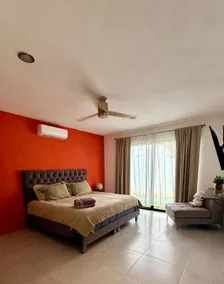 Comfortable accommodation with pool - Image 5