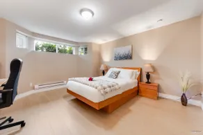 Spacious 3BR Suite | 5 Min to Costco, IKEA, T&T - Image 2