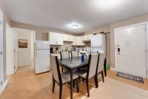 Spacious 3BR Suite | 5 Min to Costco, IKEA, T&T - Image 5