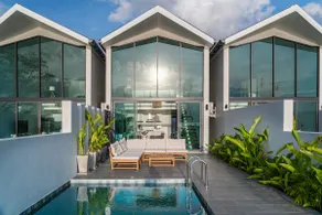 Oliver 4 - wake up on the beach with private pool - Image 2