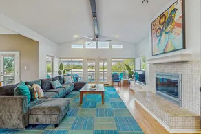Contemporary 4BR Dog Friendly | Private Pool - Image 4