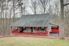 Deer Hollow Sautee Cabin - Image 2