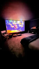 Loft with Movie Theater & Private Spa - Image 3