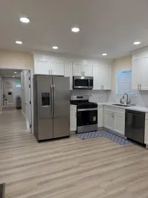 Downtown Concord Fully Remodeled 7 bedroom Home! - Image 3