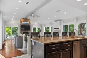 Modern Waterfront w/Views, Boat Slip, Deck + Kayak - Image 4