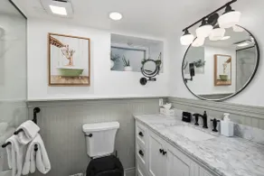 Walkable Five Points | Steam Shower | Garden Suite - Image 5