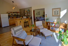 Whispering Pines retreat property, mountain views! - Image 4