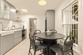 Family Friendly Woollahra Terrace with Parking - Image 3