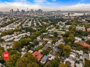Family Friendly Woollahra Terrace with Parking - Image 5