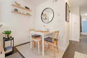 Cobblestone & Cocktails · Chic 1BHK Gastown Condo - Image 3