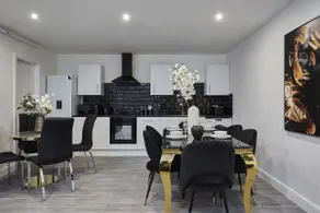 Hayy Luxury Homes Near Bradford City Centre - Image 5