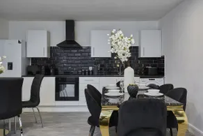 Hayy Luxury Homes Near Bradford City Centre - Image 4