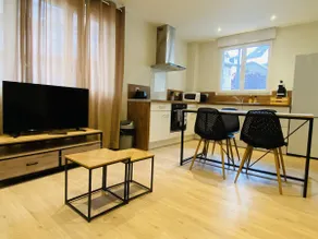 Tom's Home - Image 4