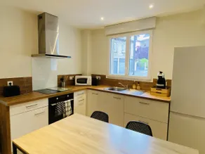 Tom's Home - Image 5