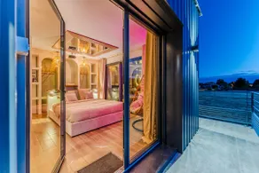 La Serenita, luxury suite with Jacuzzi - Image 4