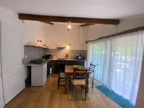 Chalet nær floden i en skovklædt park & opvarmet pool - Image 3